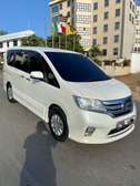 Nissan Serena For Hire in Nairobi