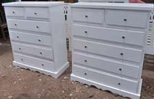 Chest of drawers