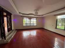 4 Bed Townhouse with En Suite in Lavington